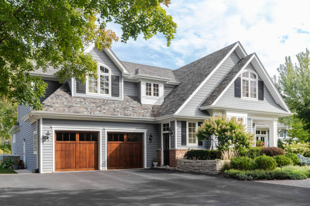 Best Commercial Roofing Services  in Ligonier, IN